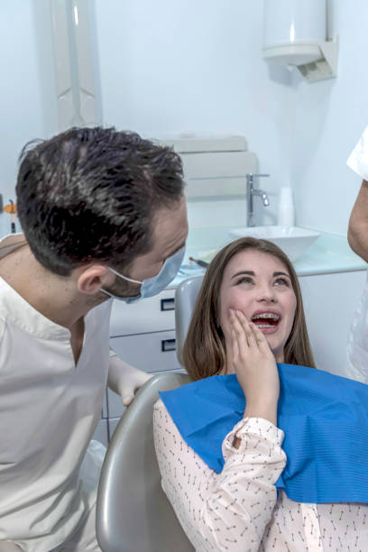 Best Chipped Tooth Repair Near Me  in Goodrich, MI